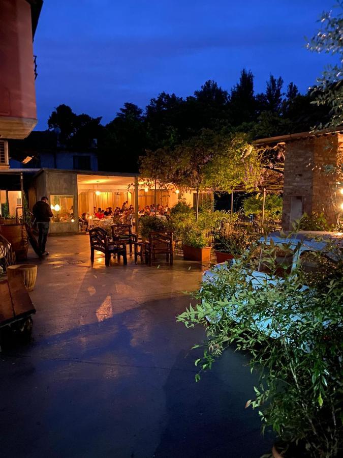 Amare Ristorante Locanda 체르토사디파비아 외부 사진