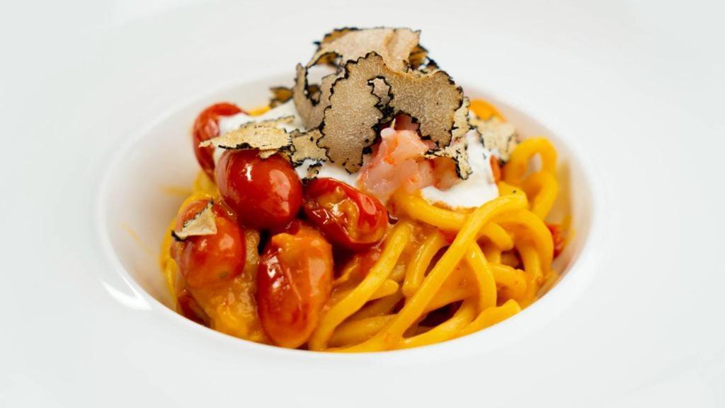Amare Ristorante Locanda 체르토사디파비아 외부 사진